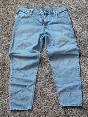 Levi's Men's Light Blue Relaxed Jeans